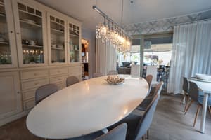thumbnail: Breakfast area