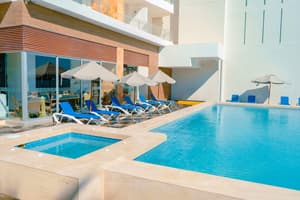 thumbnail: Pool