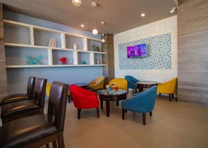thumbnail: Bar (on property)