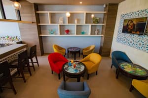 thumbnail: Bar (on property)
