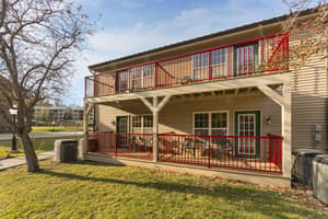 thumbnail: Exterior