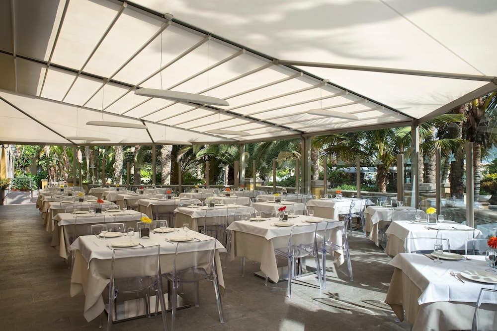 Restaurant-cafeteria