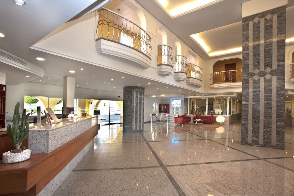 Restaurant-cafeteria
