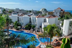 thumbnail: Outdoor pool