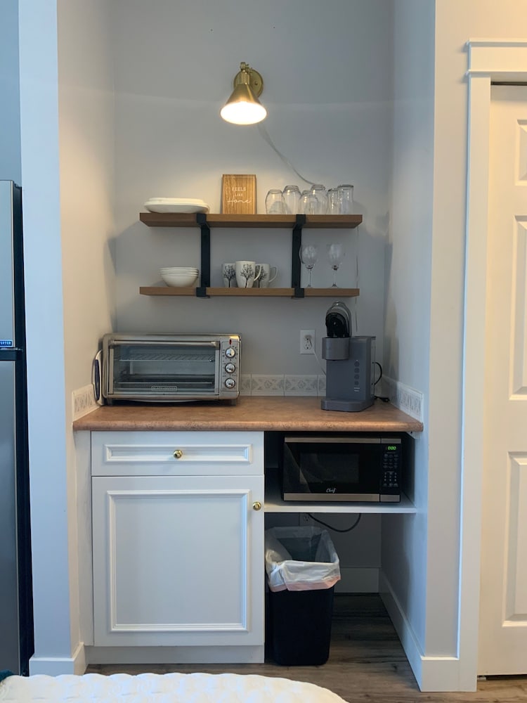 Private kitchenette