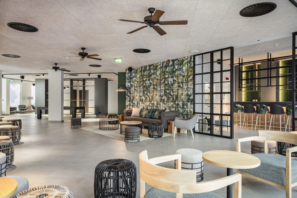 Restaurant-cafeteria