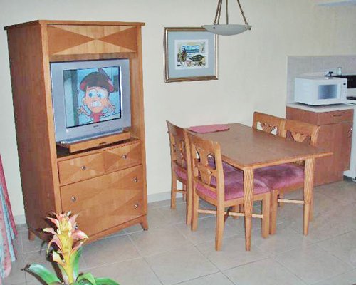 0008I05L.jpg