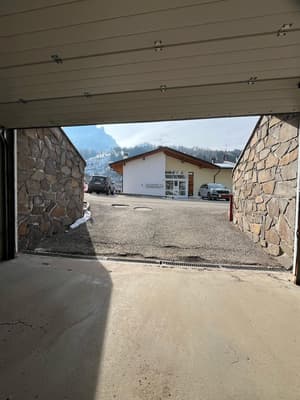 thumbnail: Parking