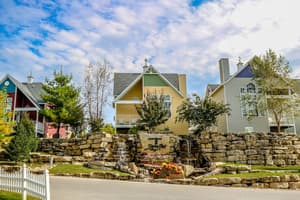 thumbnail: Exterior detail