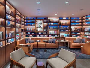 thumbnail: Lobby sitting area