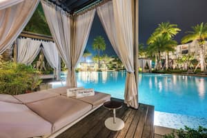 thumbnail: Pool