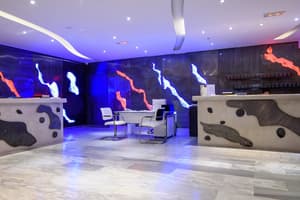 thumbnail: Interior entrance