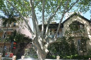 thumbnail: Front of property