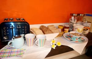 thumbnail: Breakfast area