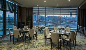 thumbnail: Restaurant