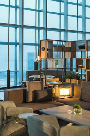 thumbnail: Lounge