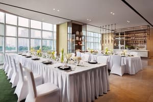 thumbnail: Banquet hall