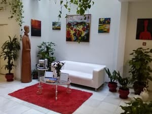 thumbnail: Interior