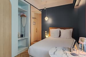 thumbnail: Room