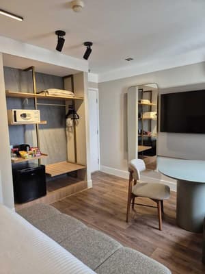 thumbnail: Room