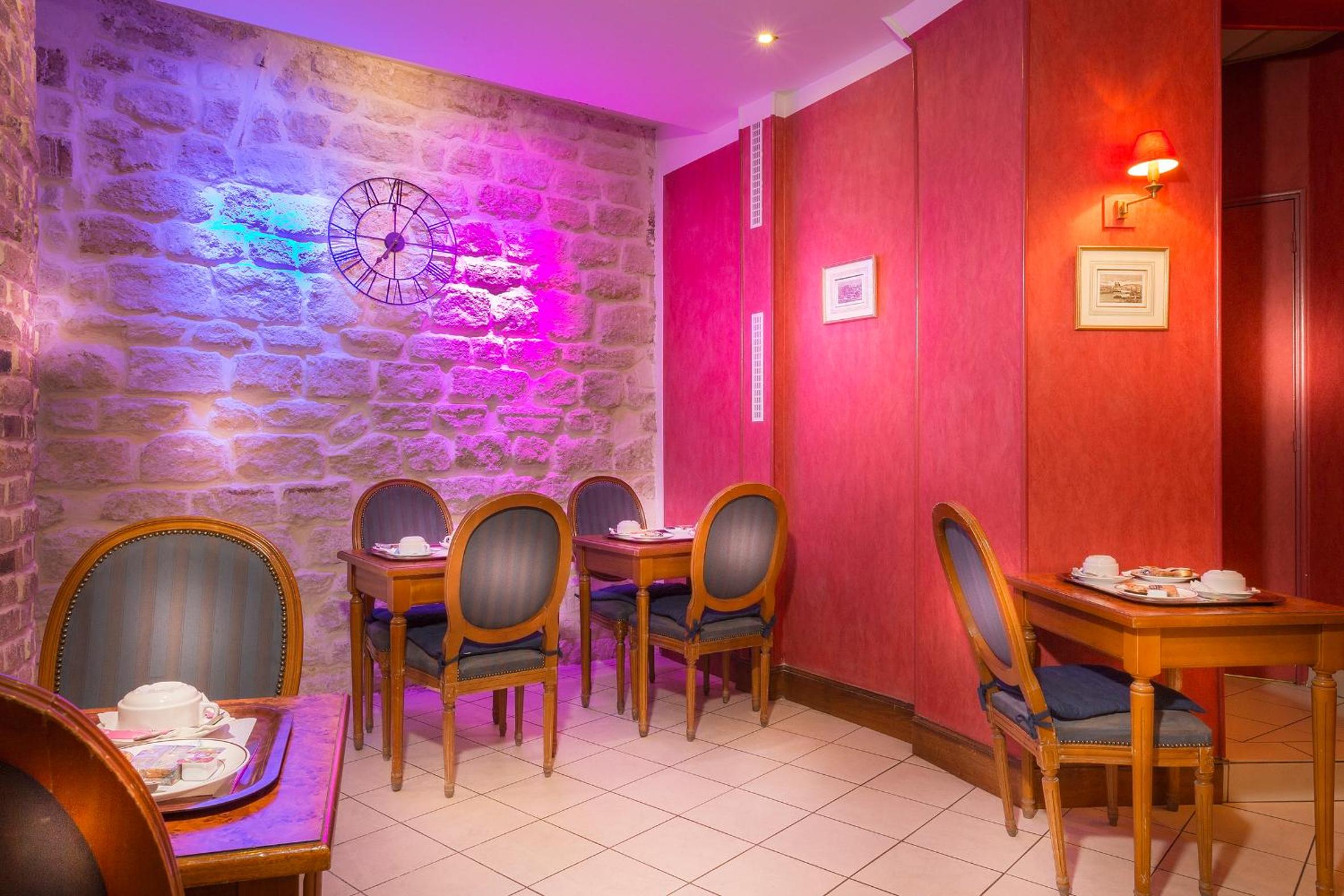 Restaurant-cafeteria