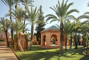 thumbnail: On-Site,Outdoor/Exterior,Property Amenity,Exterior View of Building