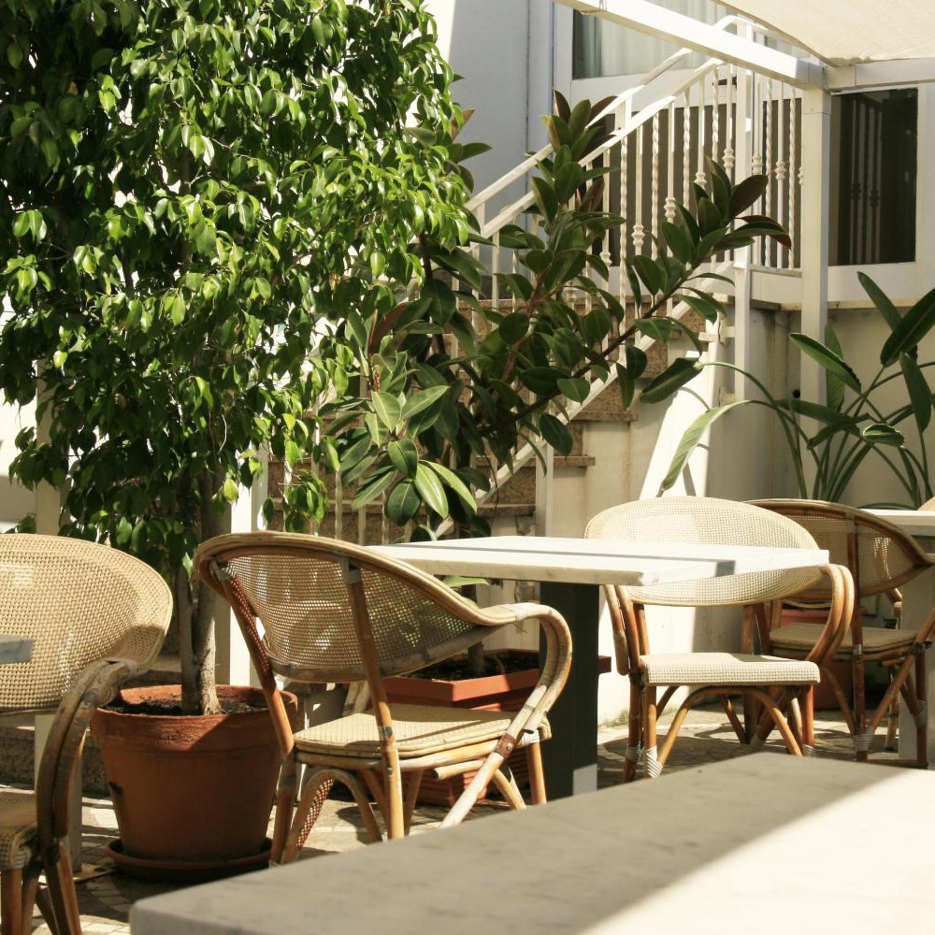 Restaurant-cafeteria