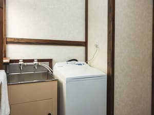 thumbnail: Laundry