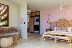 thumbnail: Room amenity