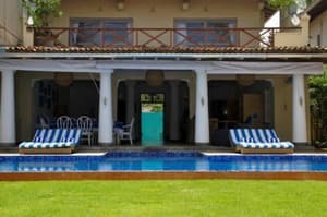 thumbnail: Pool