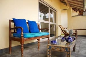 thumbnail: Balcony