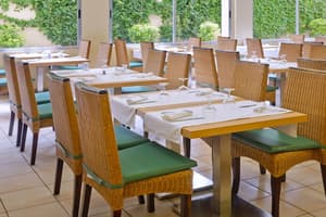 thumbnail: Restaurant