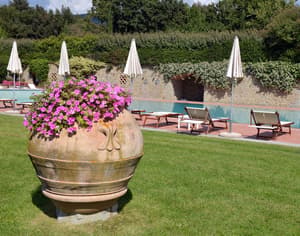 thumbnail: Outdoor pool
