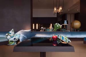 thumbnail: Interior detail