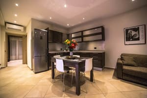 thumbnail: In-room dining