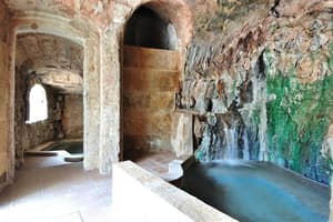 thumbnail: Interior