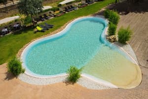 thumbnail: Outdoor pool