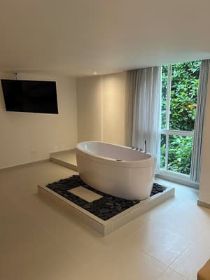 thumbnail: Living area