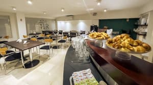 thumbnail: Breakfast area