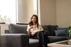 thumbnail: Business center