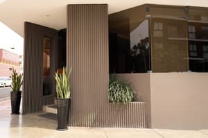 thumbnail: Front of property