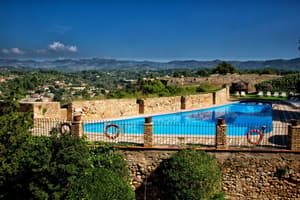 thumbnail: Outdoor pool