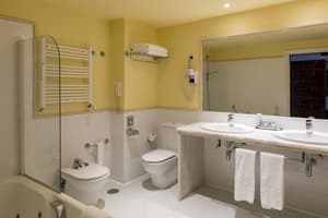 thumbnail: Bathroom