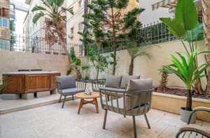 thumbnail: Garden view