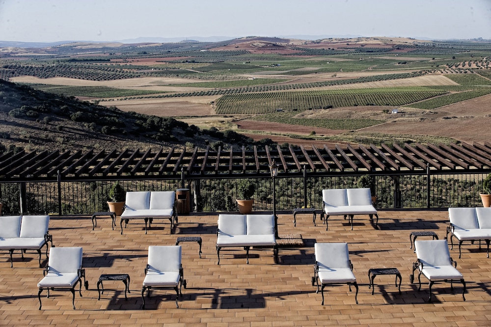 Sundeck