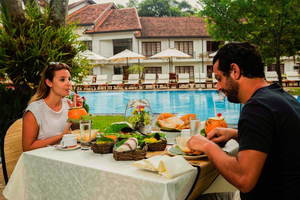 Couples dining