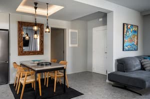 thumbnail: In-room dining