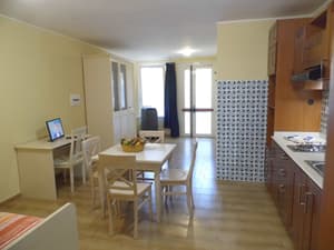thumbnail: Living area