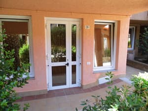 thumbnail: Exterior