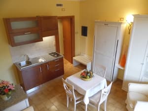 thumbnail: Living area